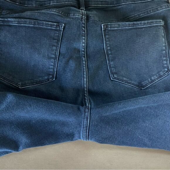 OLD NAVY Women’s Rockstar Super Skinny High Rise Dark Wash Jeans Bermuda 16 - Picture 10 of 13